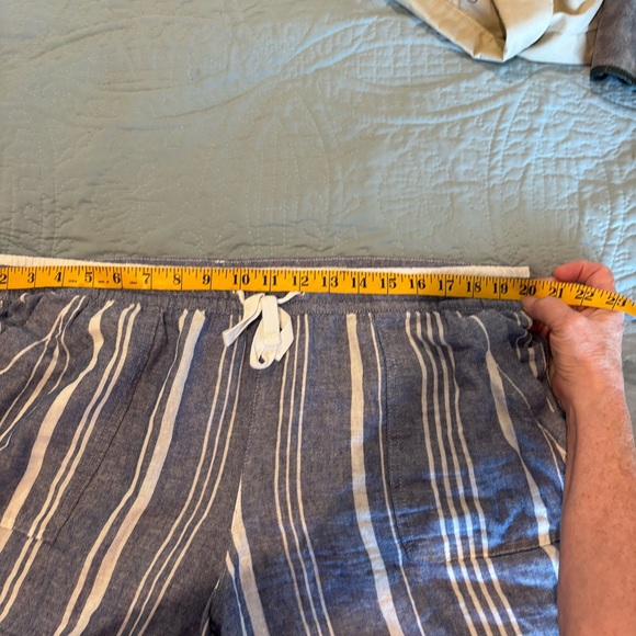 Nautica Blue and White Striped Linen Blend Athletic Shorts - Picture 7 of 10